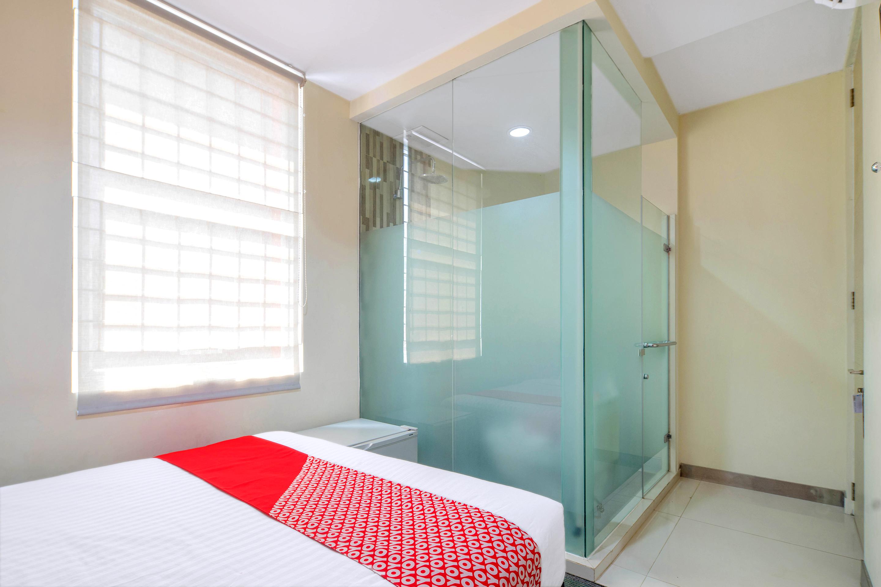 Super Oyo Capital O 1121 Orienchi 2 Hotel Jakarta Ngoại thất bức ảnh