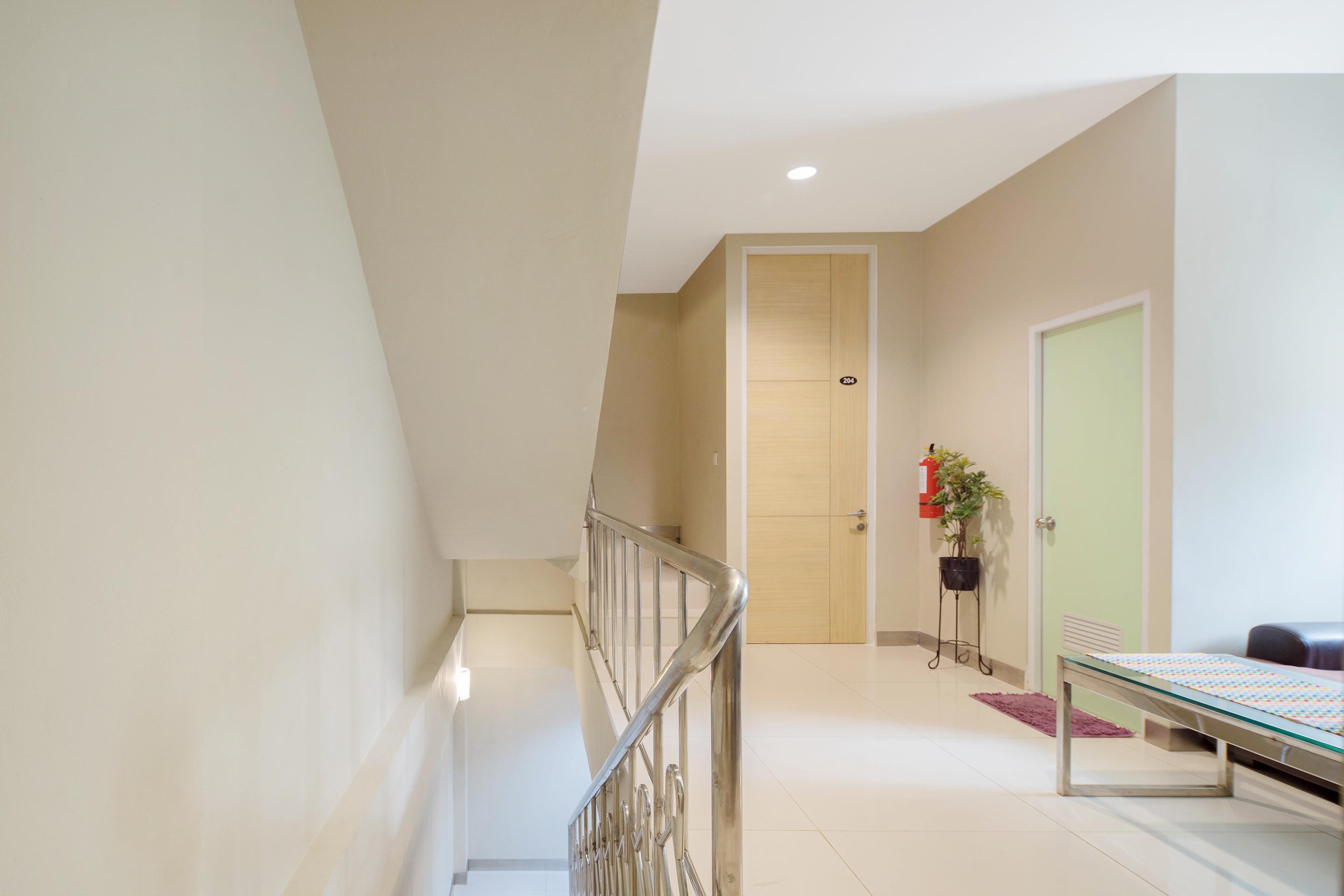 Super Oyo Capital O 1121 Orienchi 2 Hotel Jakarta Ngoại thất bức ảnh