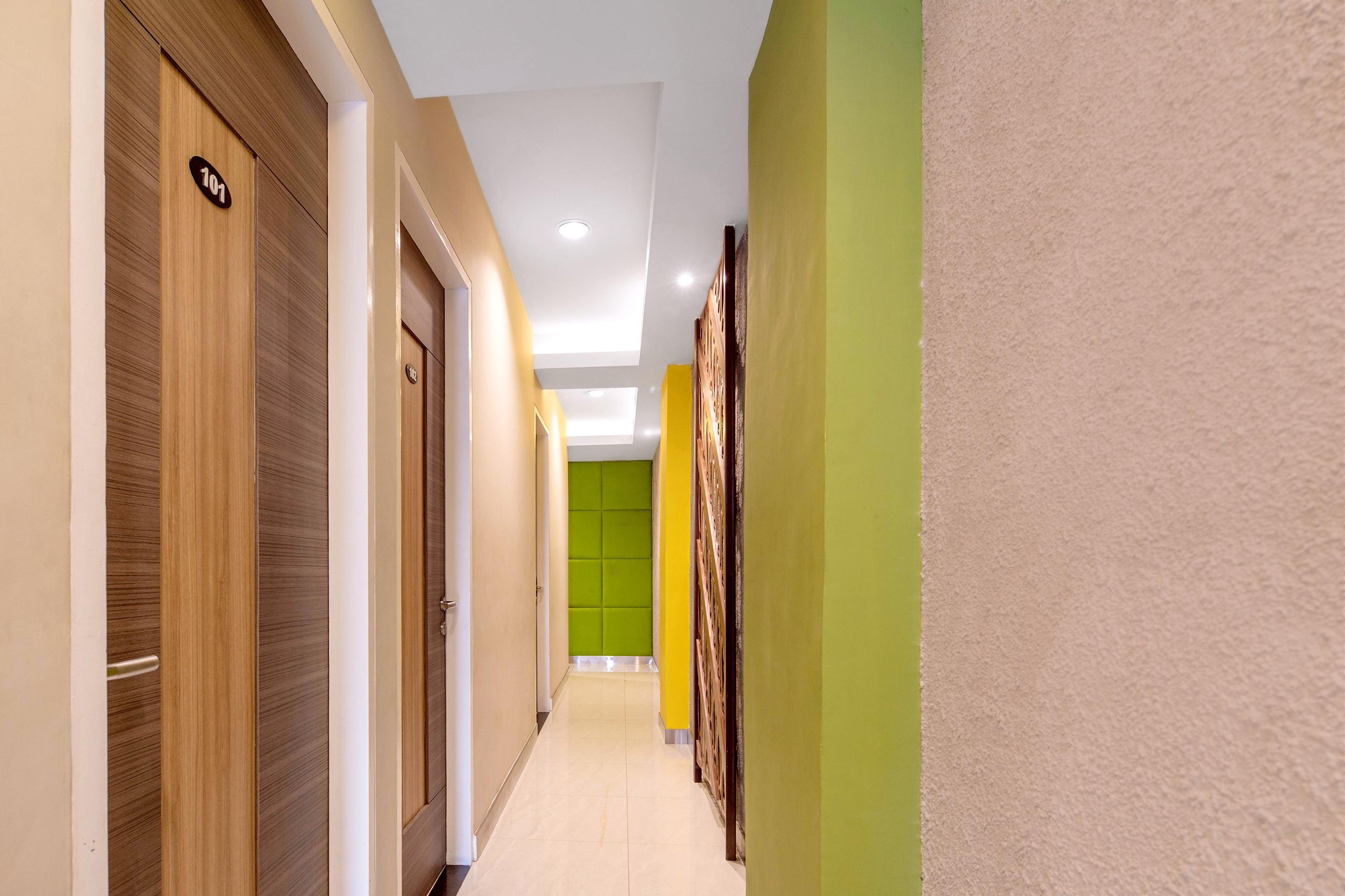 Super Oyo Capital O 1121 Orienchi 2 Hotel Jakarta Ngoại thất bức ảnh